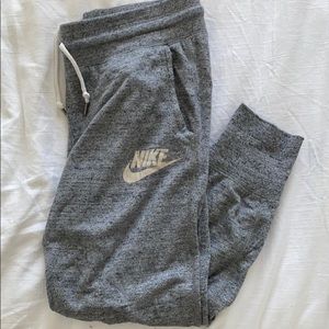 Nike Sweatpants